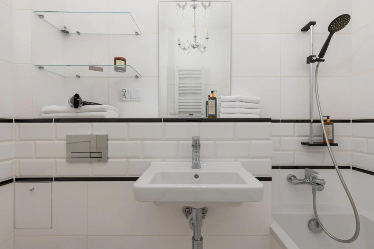 Przestronny Apartament Z Widokiem Na Miasto W Warszawie Βαρσοβία Εξωτερικό φωτογραφία